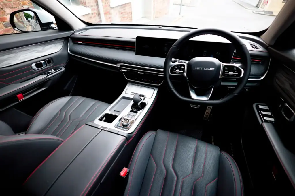 Jetour Dashing interior