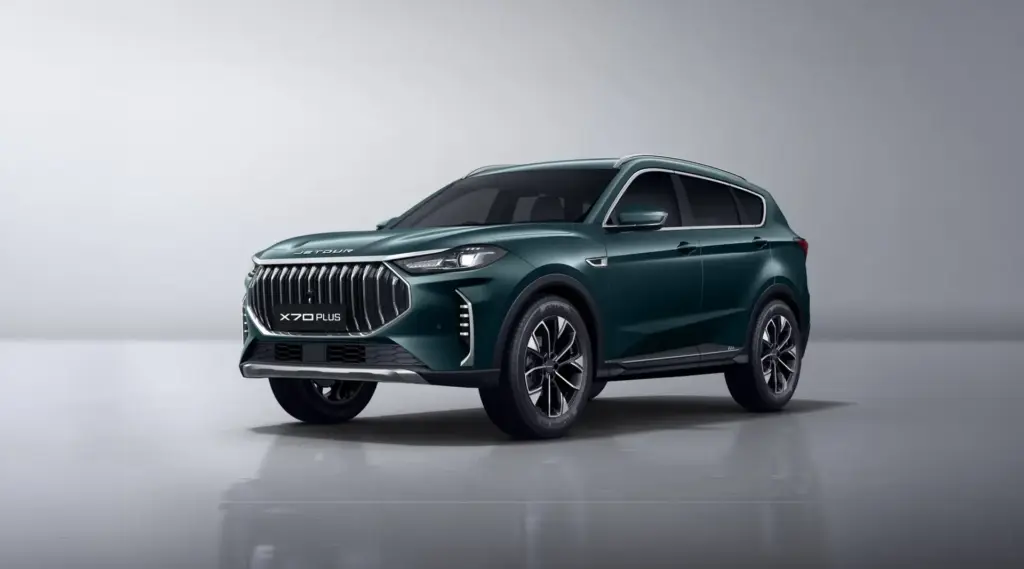 Jetour X70 Plus in Forest Green