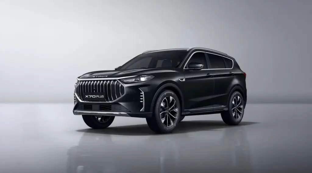 Jetour X70 Plus in Onyx Black