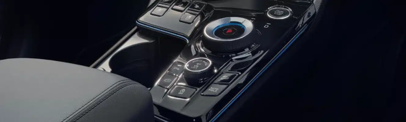Rotary gear shift dial in the Kia Sportage GT-line S